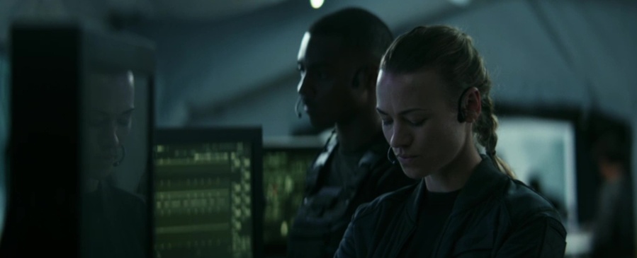 Keywords: Yvonne Strahovski; Tomorrow war: 
