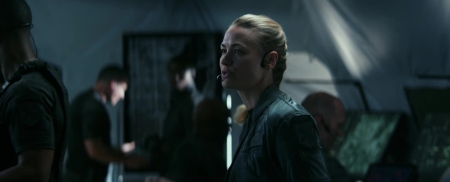 Keywords: Yvonne Strahovski; Tomorrow war: 