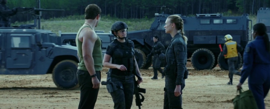 Keywords: Yvonne Strahovski; Tomorrow war: 